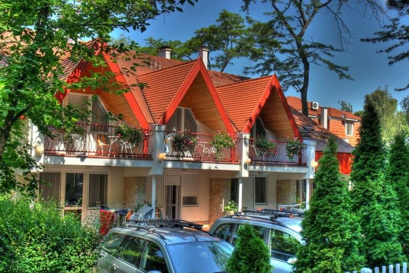 Szatmar Apartmanhaz Balatonvilagos