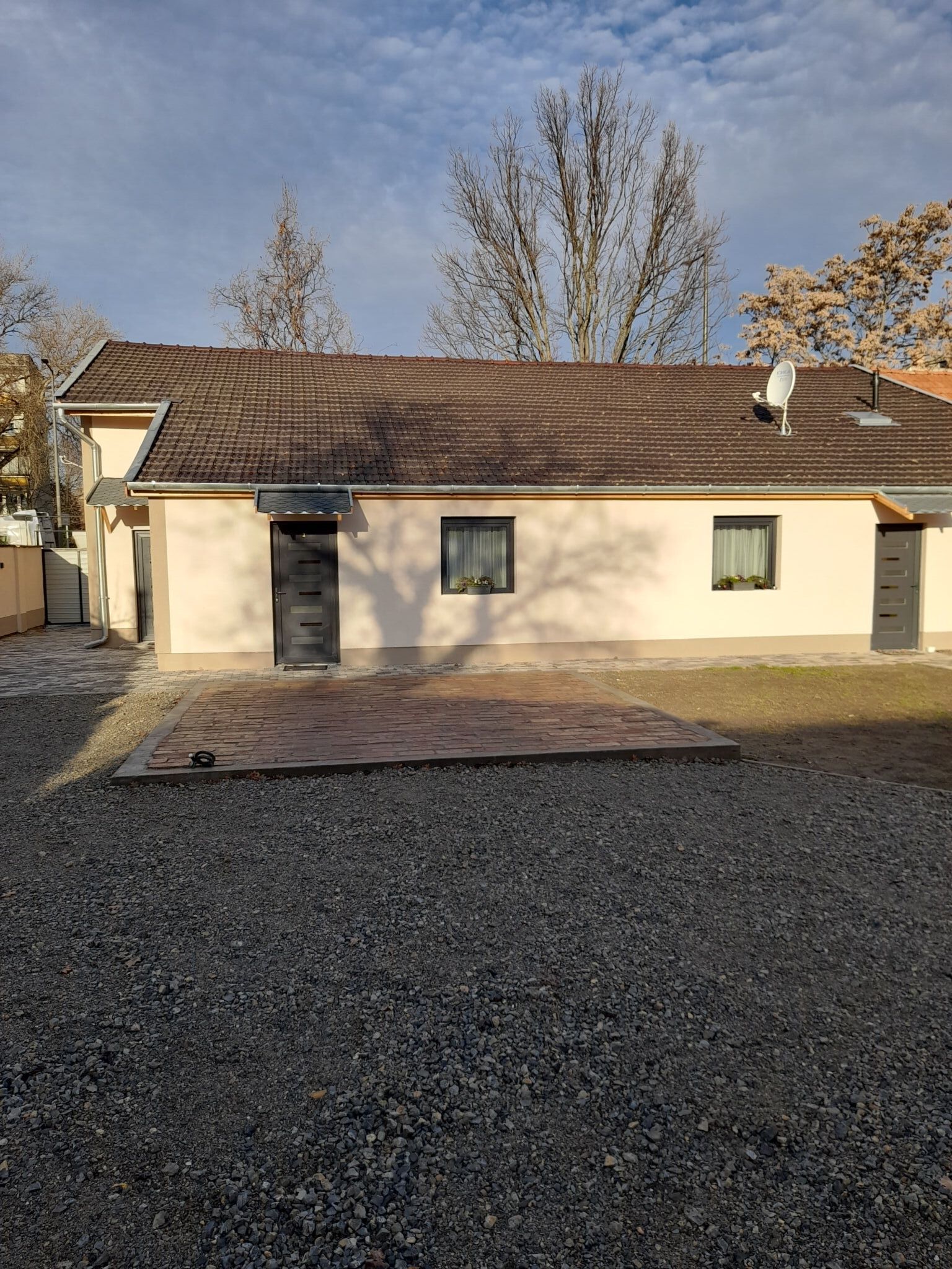 Bb64 Apartmanhaz Bekescsaba