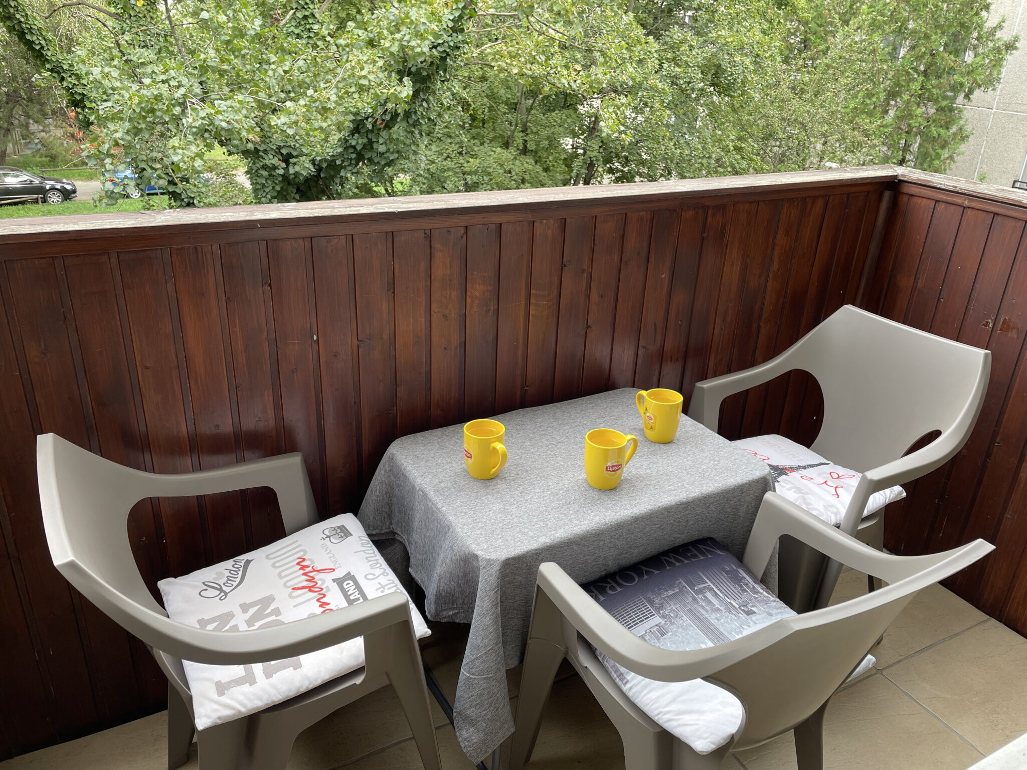 Nyugalom Szigete A Dunanal Apartman Budapest