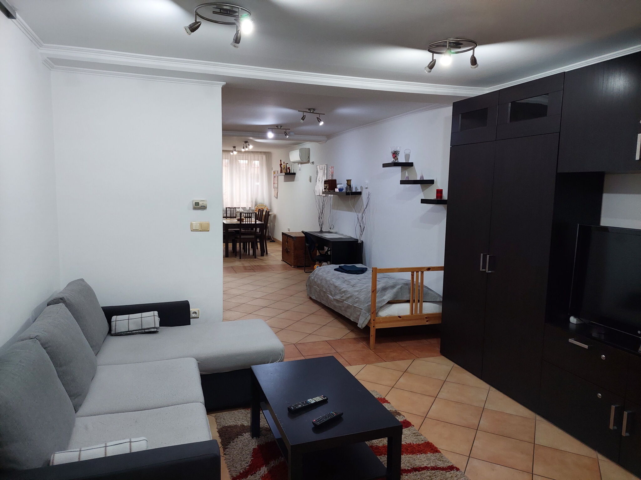 Belvaros Kozeli Kertkapcsolatos Apartman Debrecen