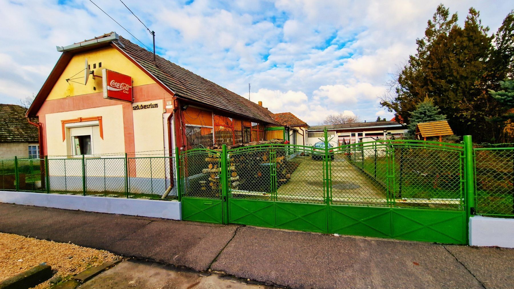 Hazavarlak Apartman Decs