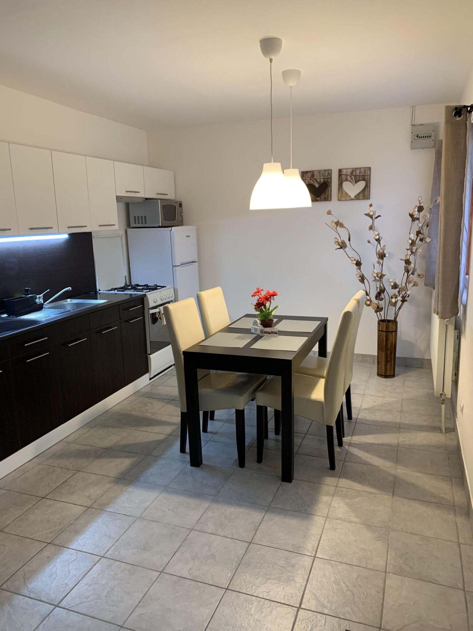 Varlak Apartman Dinnyes