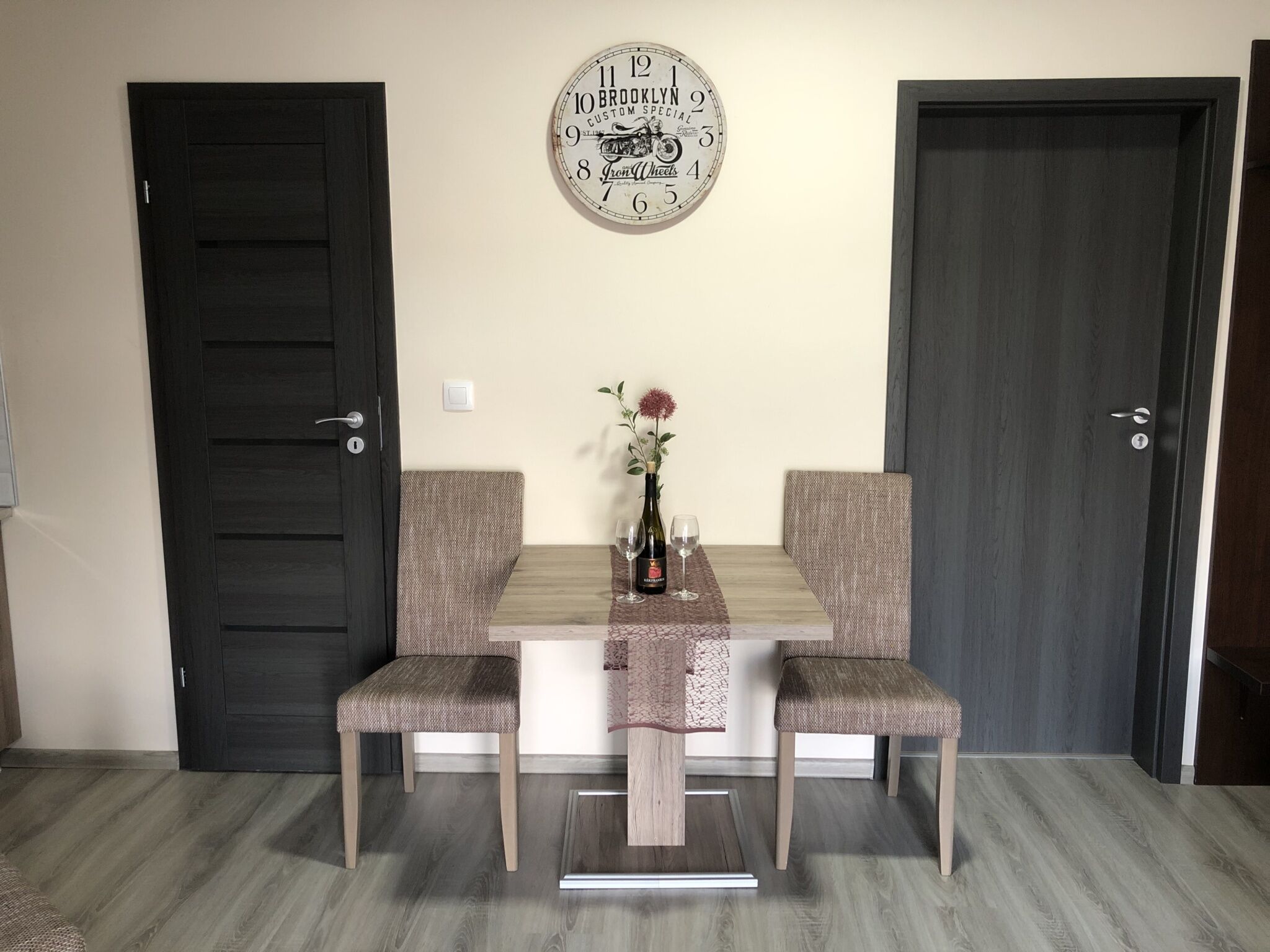 Manzard Apartman Edeleny