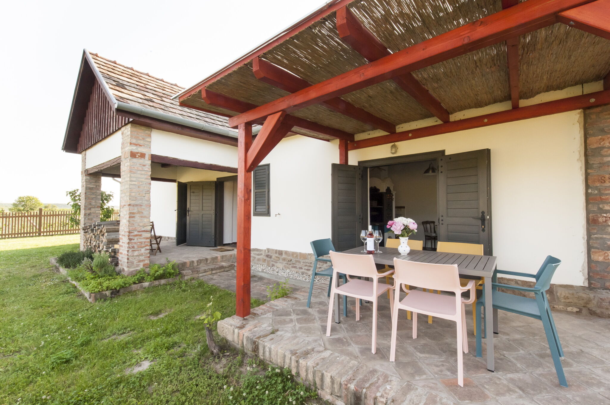 Janoshegy 26. Vendeghaz Balatonboglar