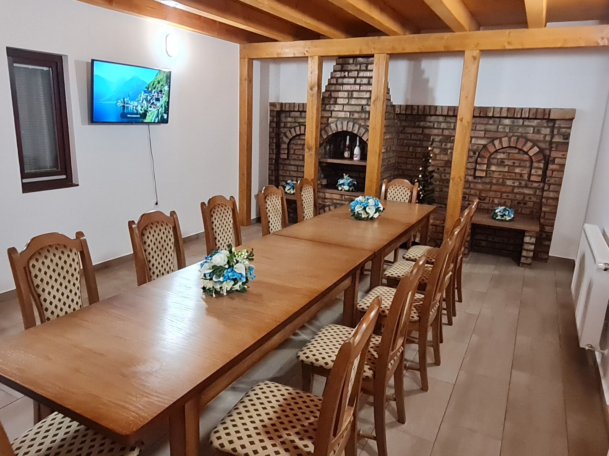 Rozsa Udulohaz Tiszafured