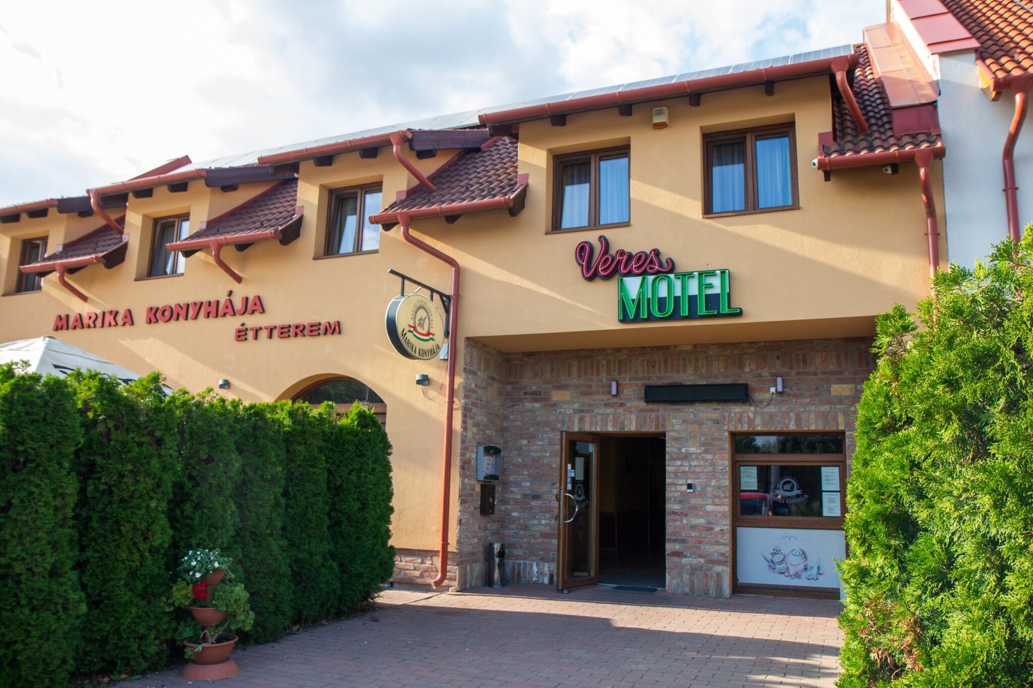 Veres Motel Veresegyhaz