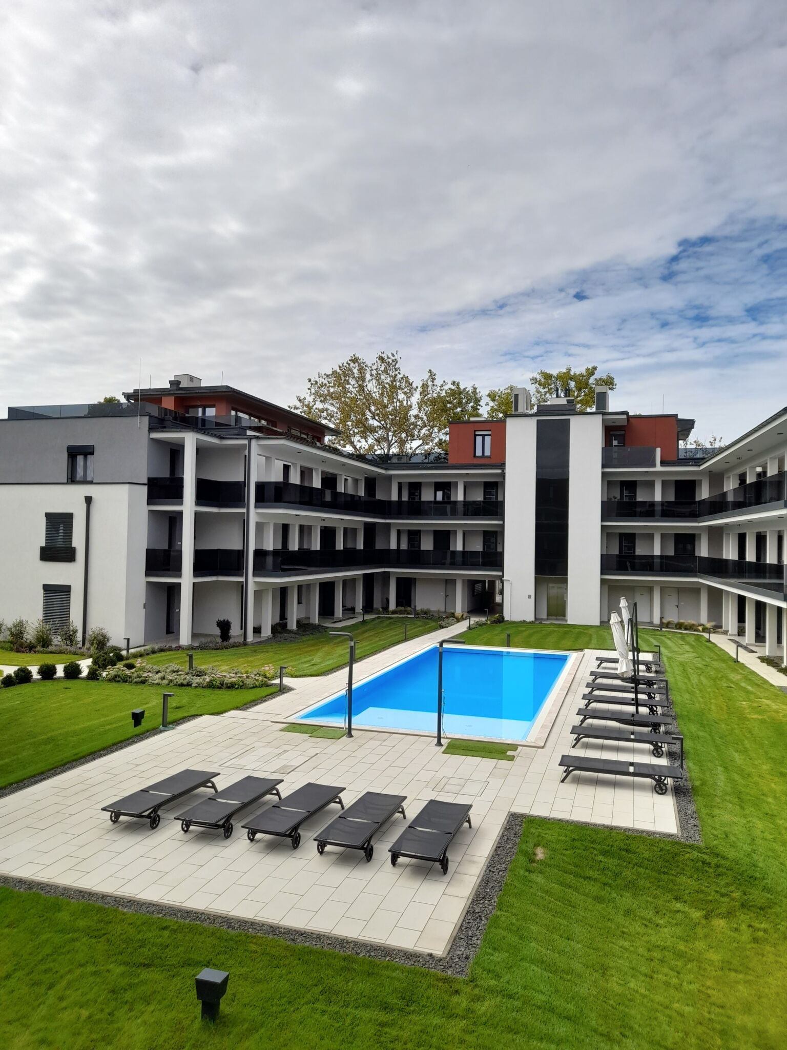 Scamard Beachside Resort Zamardi