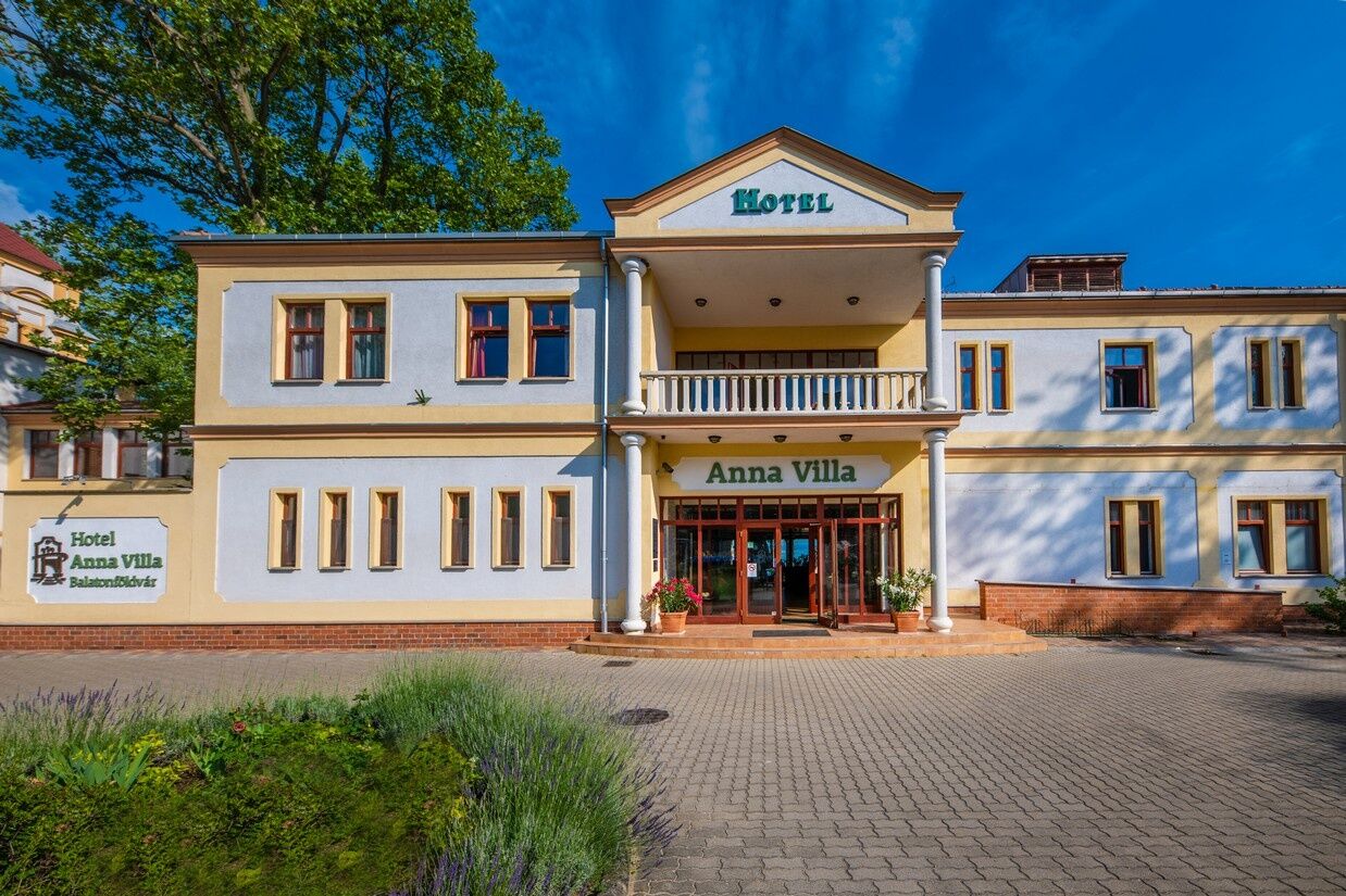 Hotel Anna Villa Balatonfoldvar