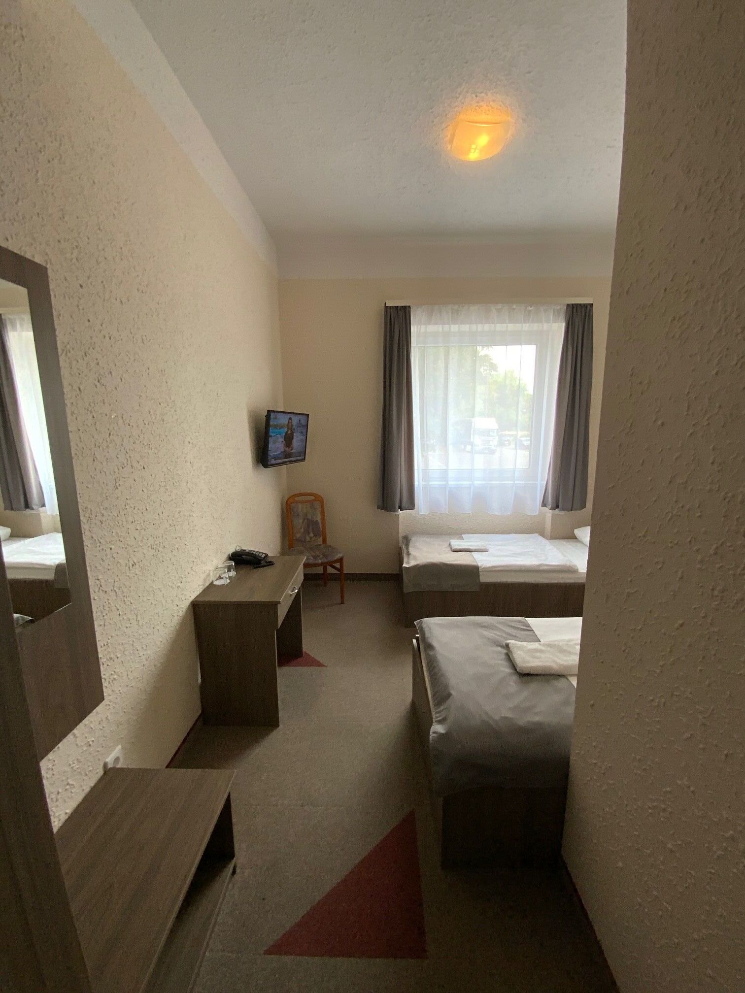 Free Breakfast And Parking Hotel Budapest