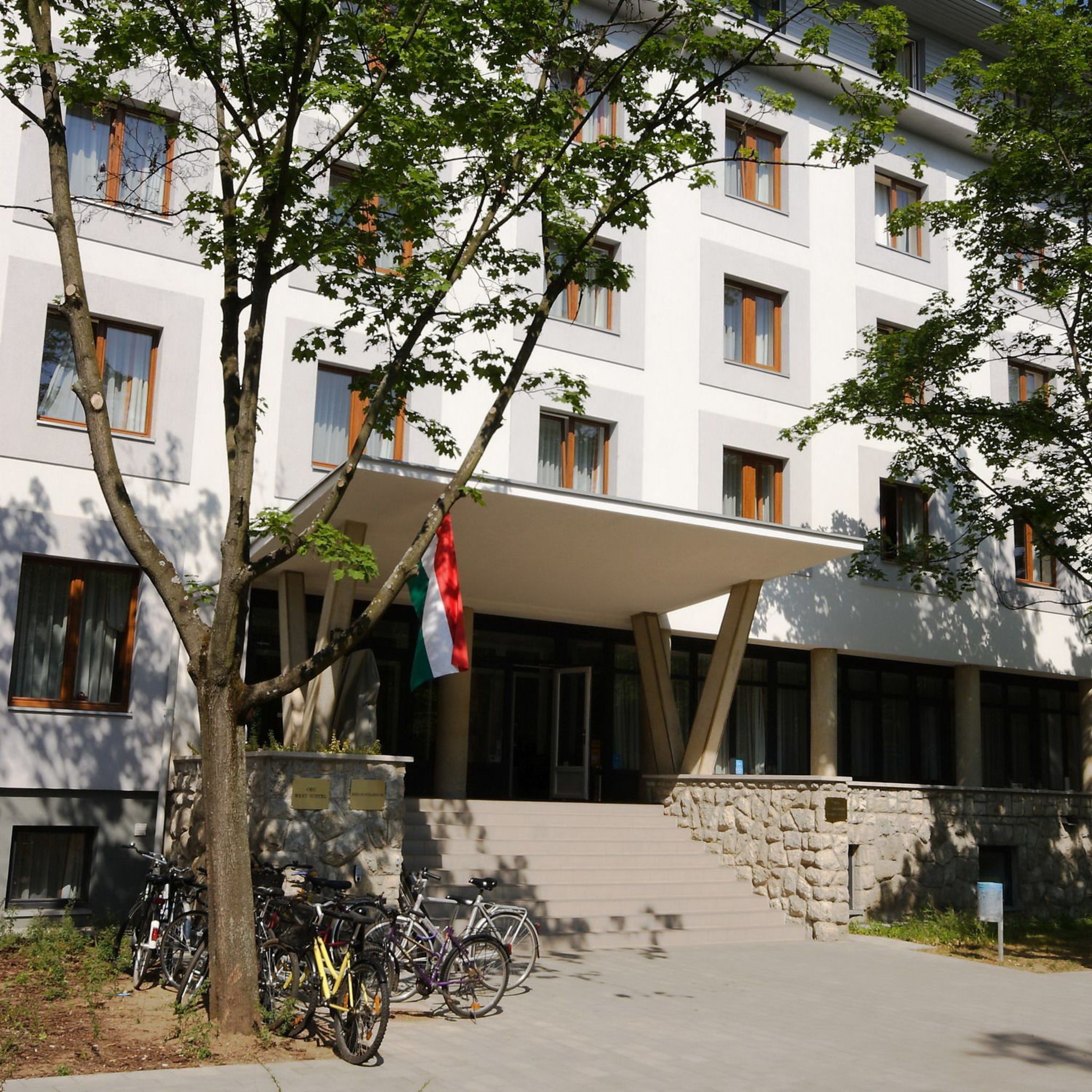 Study K M Hotel Debrecen