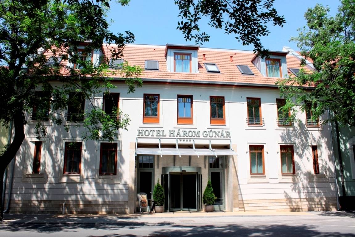 Hotel Harom Gunar Kecskemet