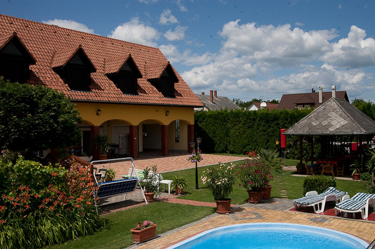 Holp Panzio Balatonfoldvar