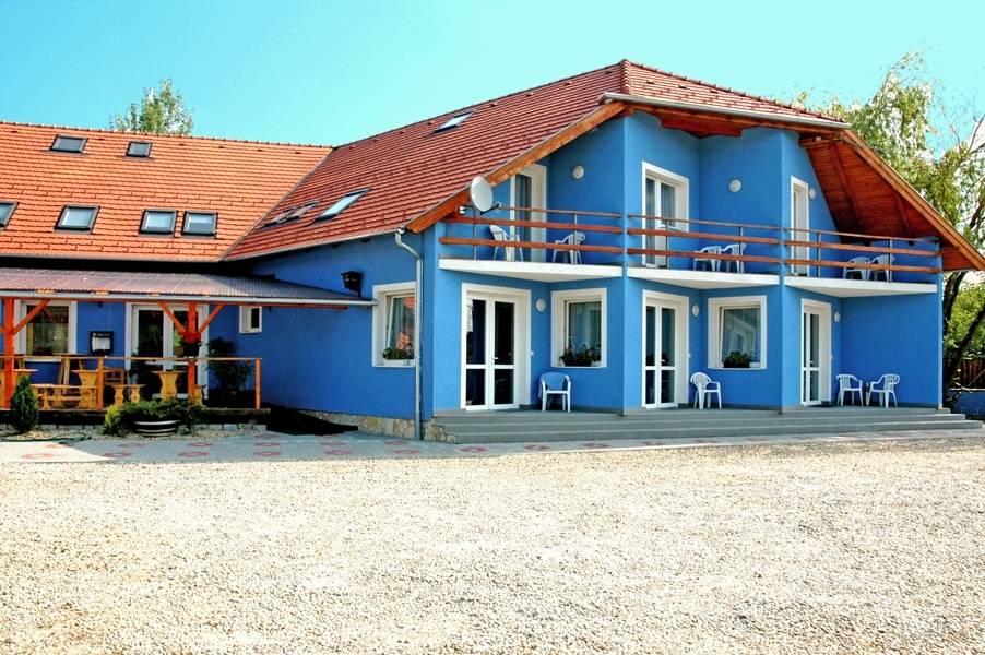 Alpokalja Panzio Harka
