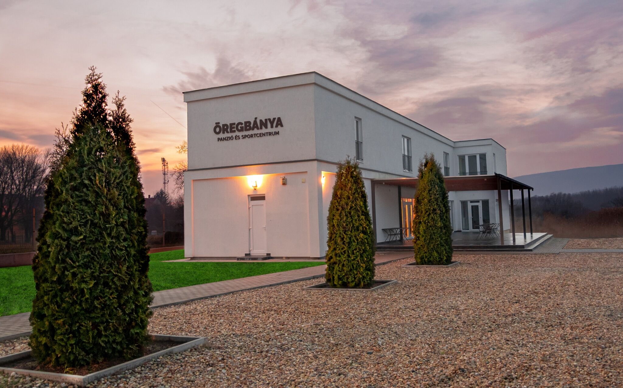 Oregbanya Panzio Es Sportcentrum Paszto