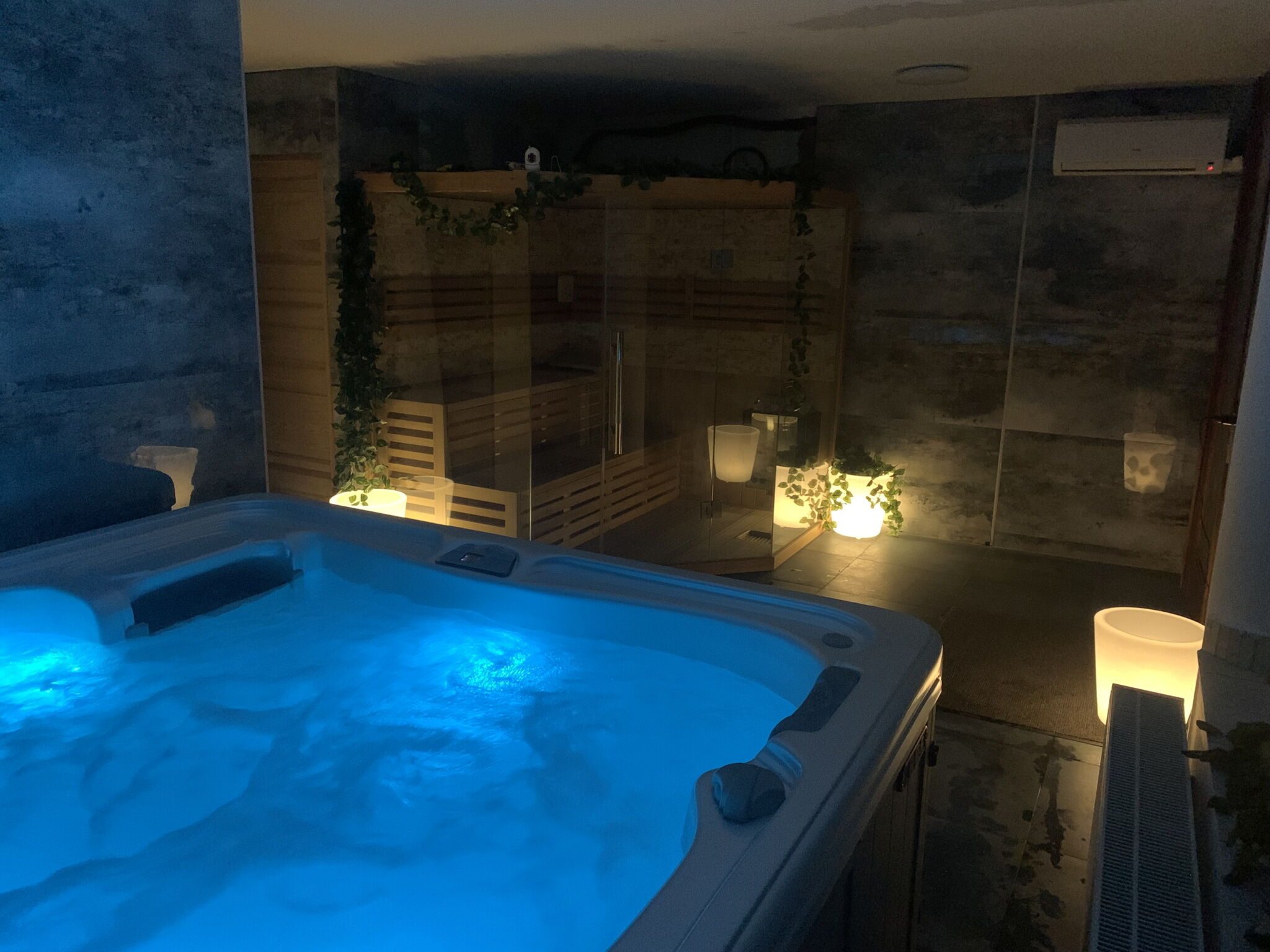 Varfal Wellness Panzio Pecs