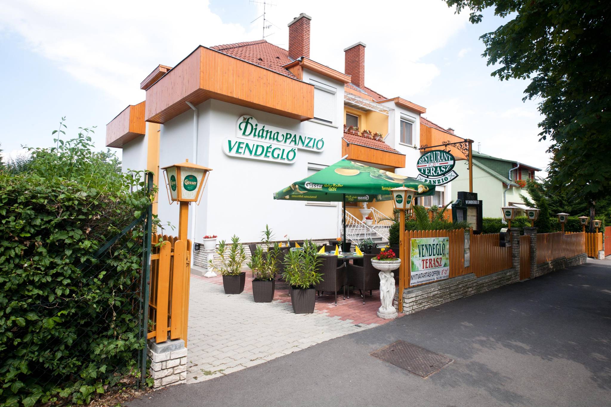 Diana Panzio Sopron