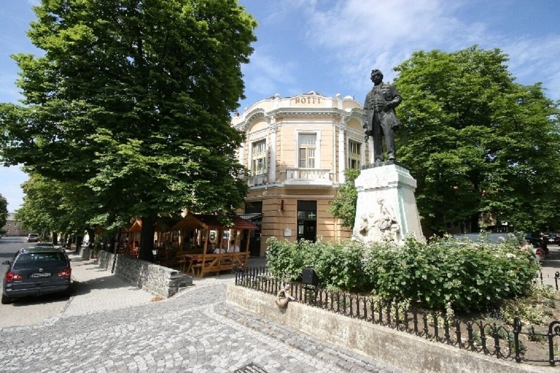 Kisfaludy Panzio Sumeg