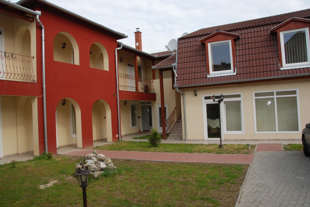 Vilmos Csaszar Panzio Szigetvar