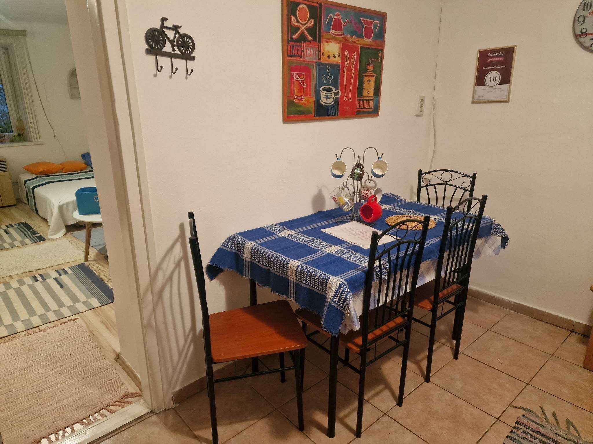 Kerekparos Vendeghaz Apostag