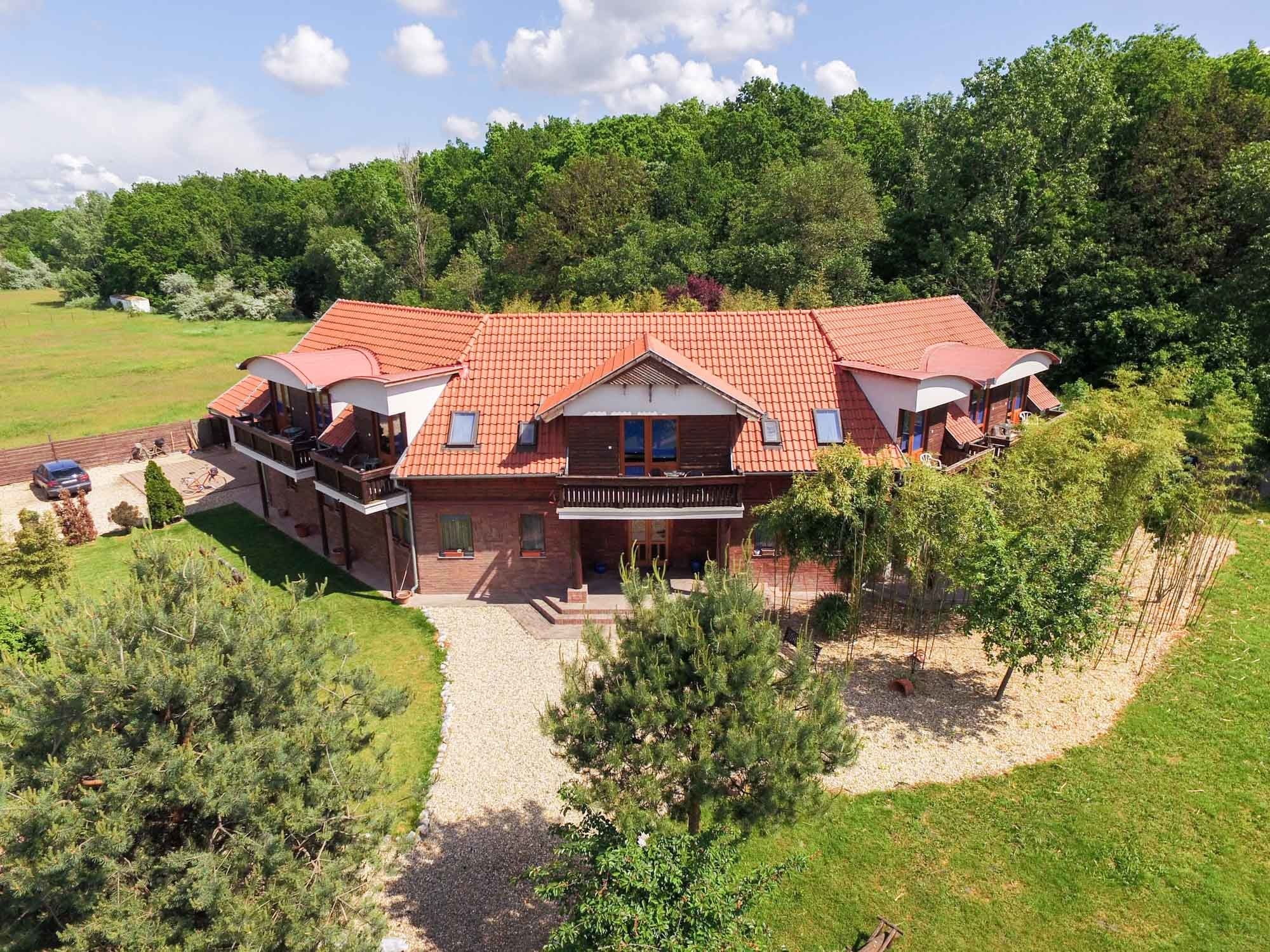 Owlcastle Vendeghaz Hajduszoboszlo