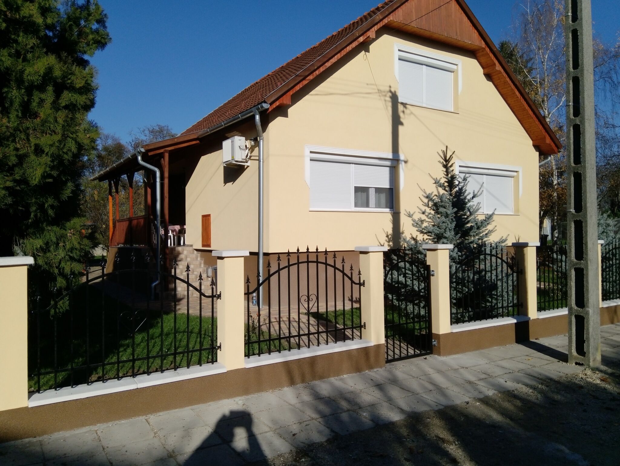 Mariann Vendeghaz Balatonakarattya