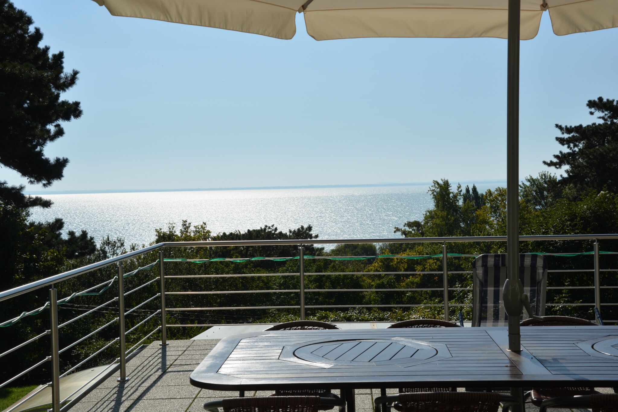 Balatoni Panorama Vendeghaz Balatonalmadi
