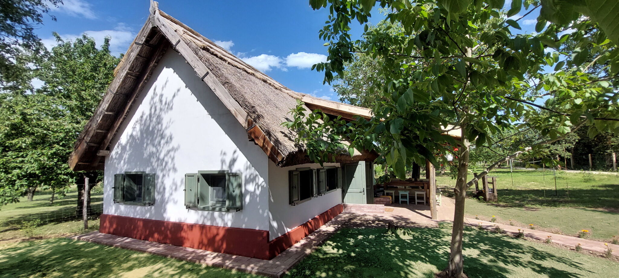 Szolohegyi Vendeghaz***** Balatonbereny