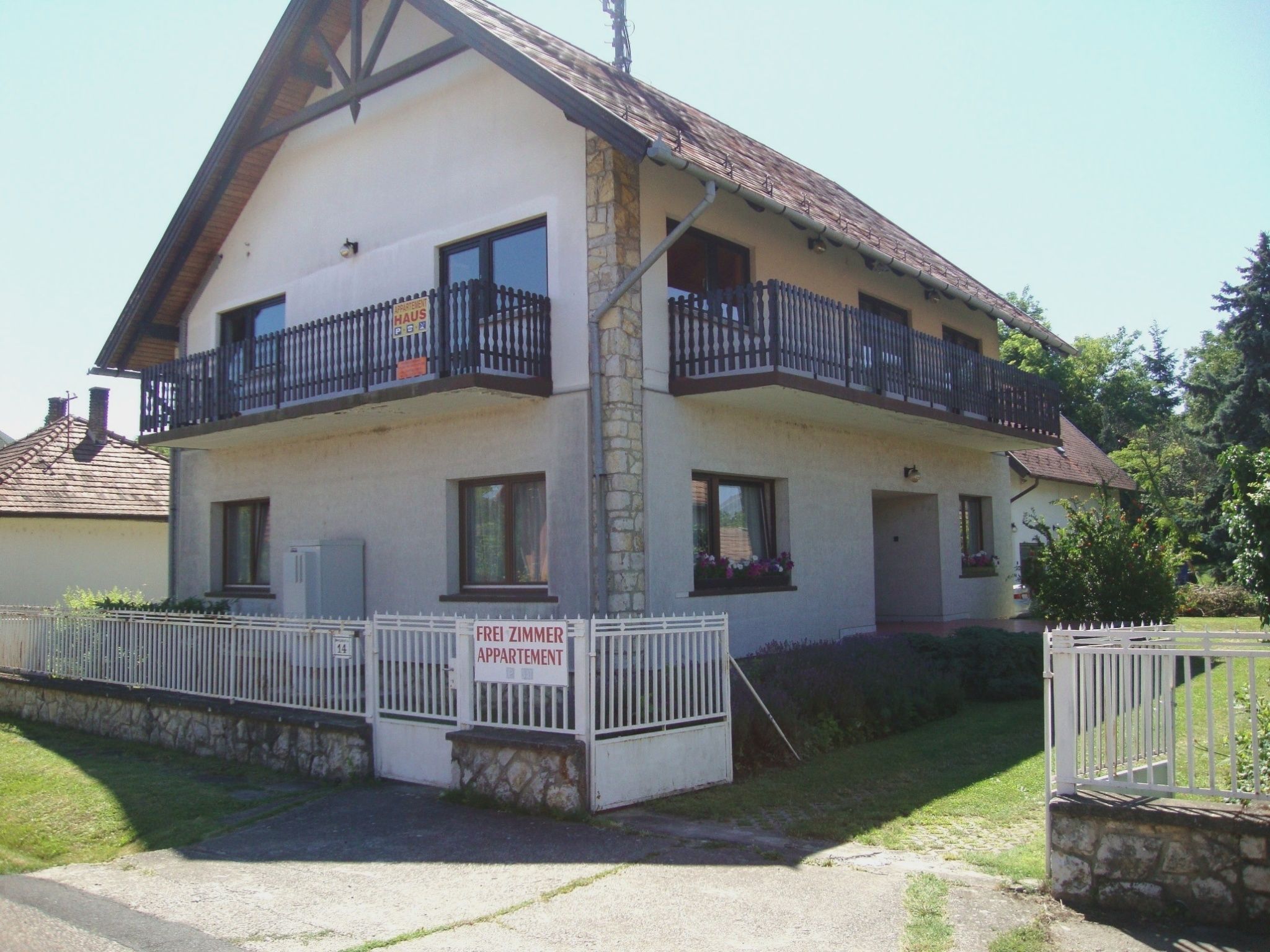 Gyongyvirag Vendeghaz Balatonboglar