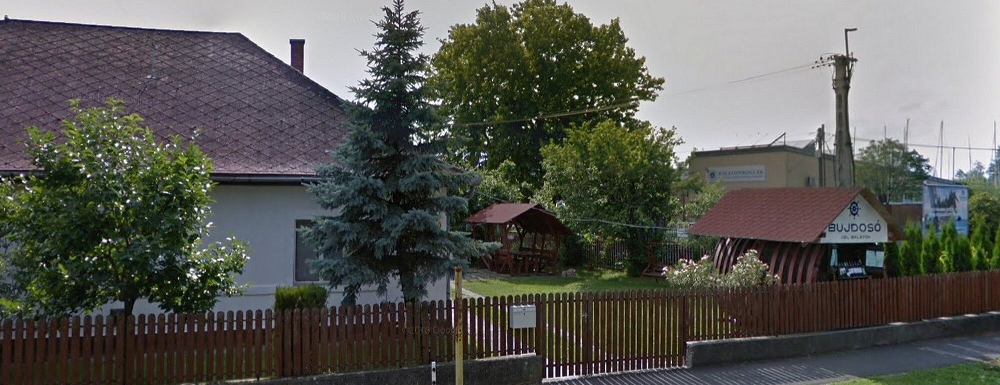 Molo Vendeghaz Balatonboglar