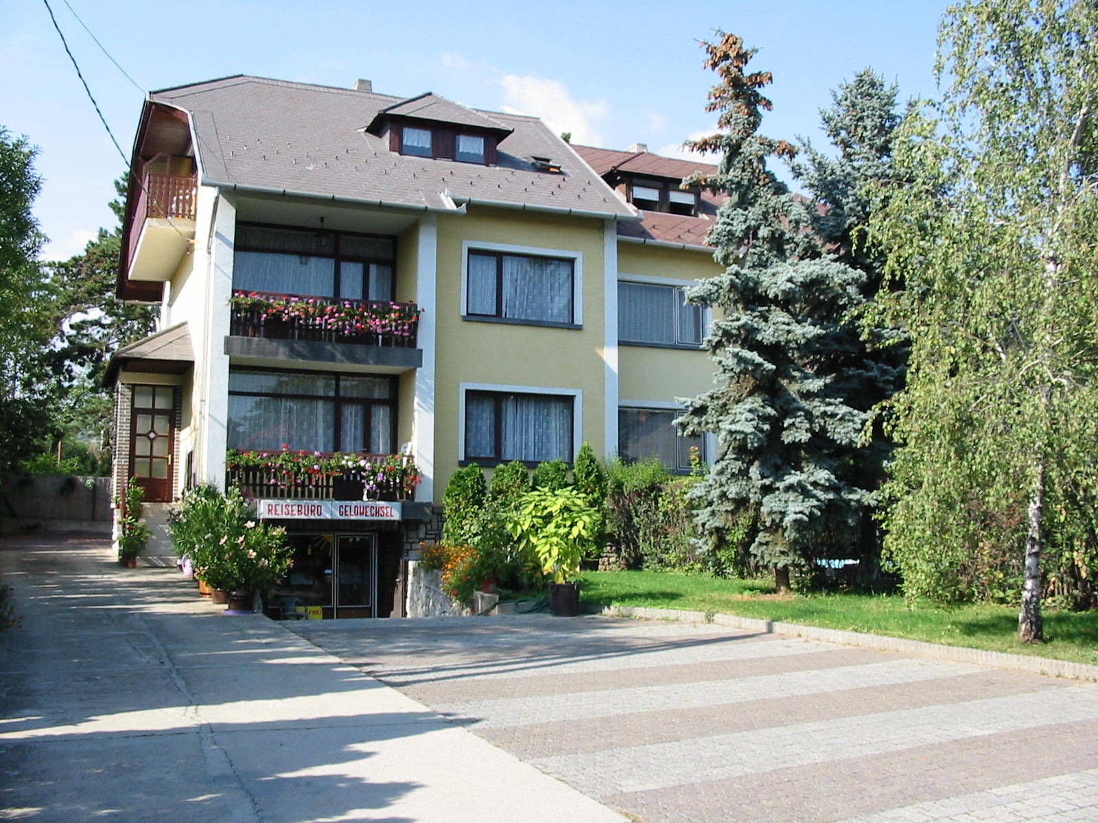 Tekergo Vendeghaz Balatonfured