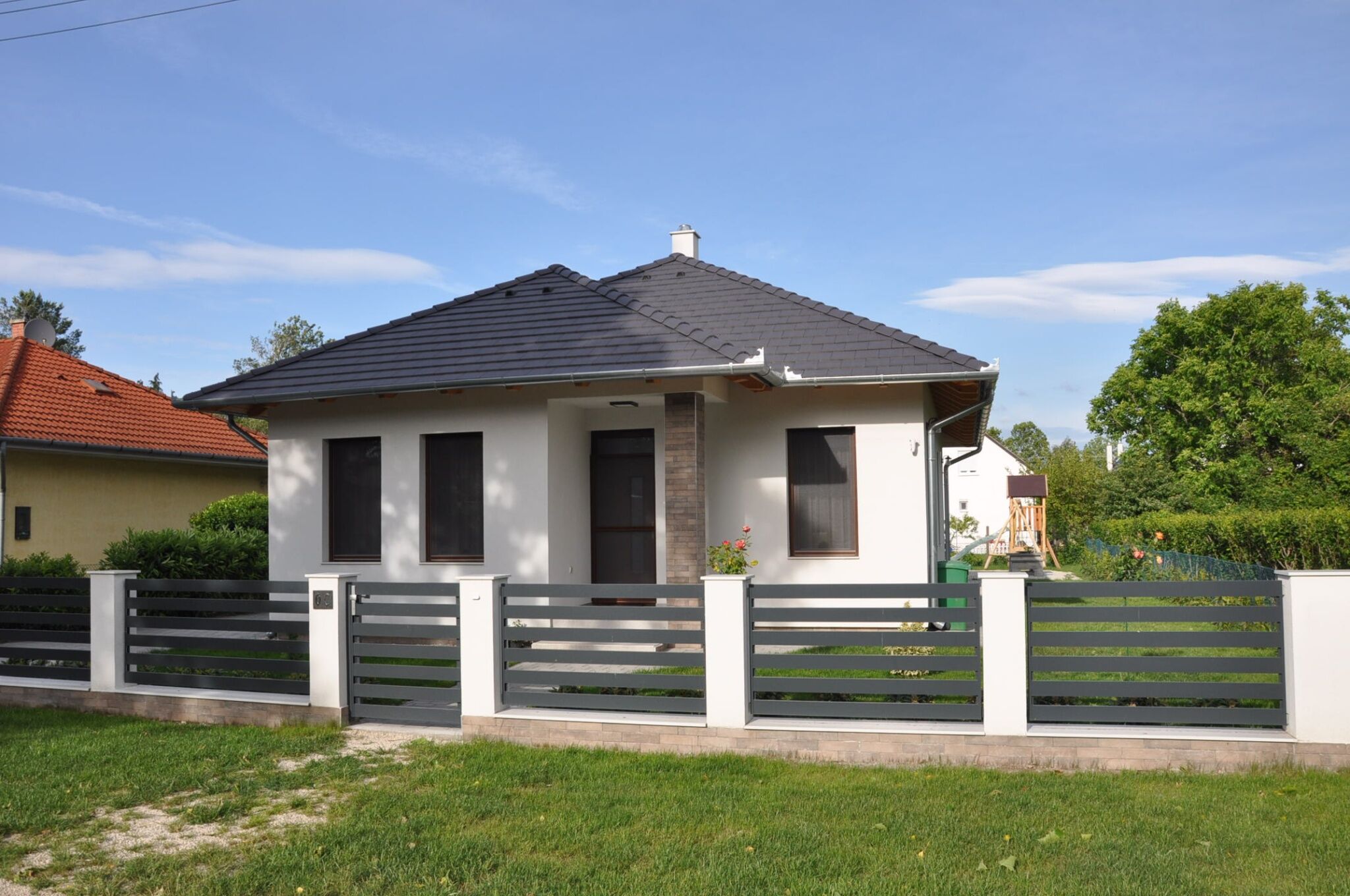 Tatika Vendeghaz Balatonkeresztur