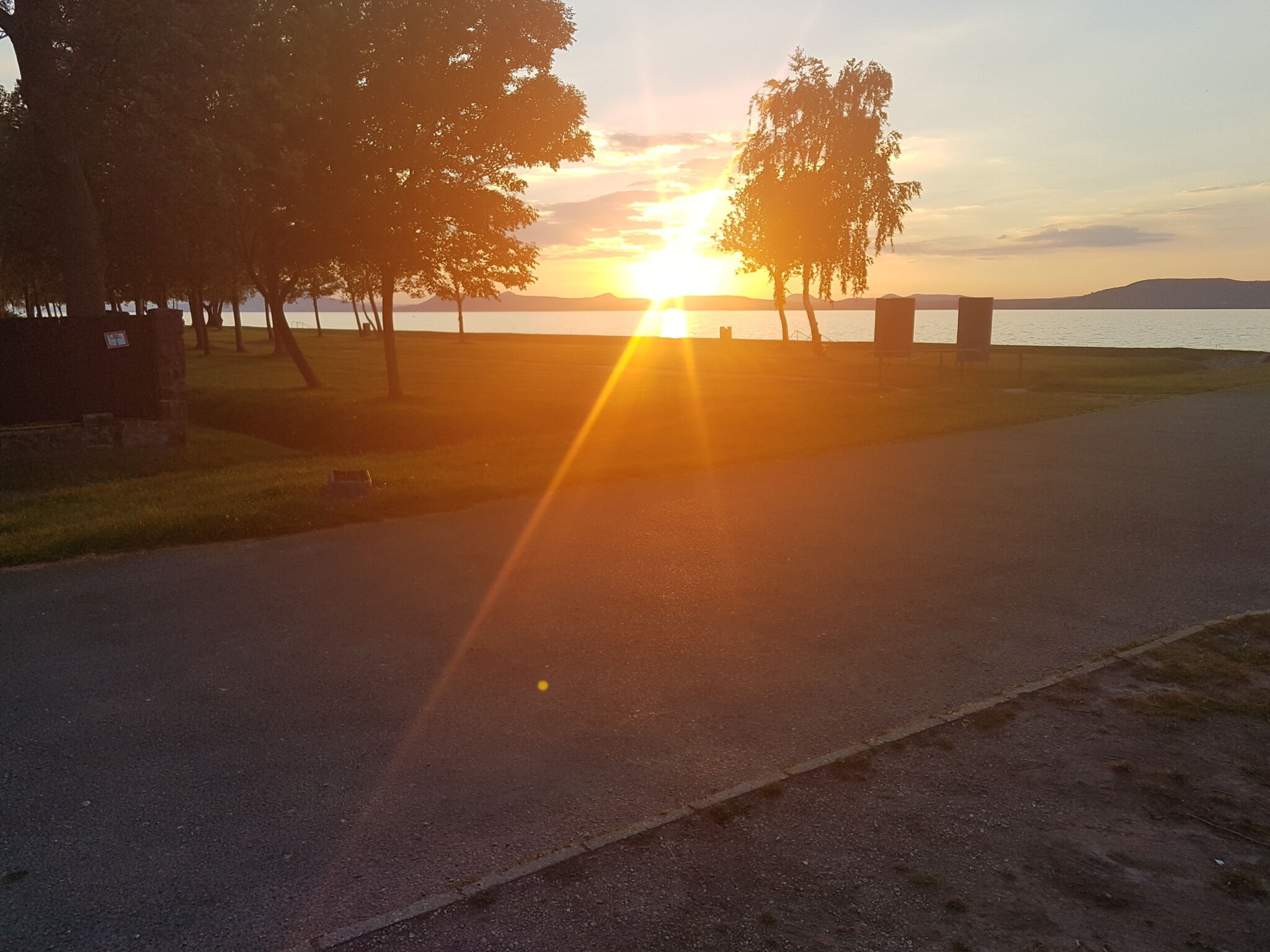 Virag Strand Vendeghaz Balatonlelle
