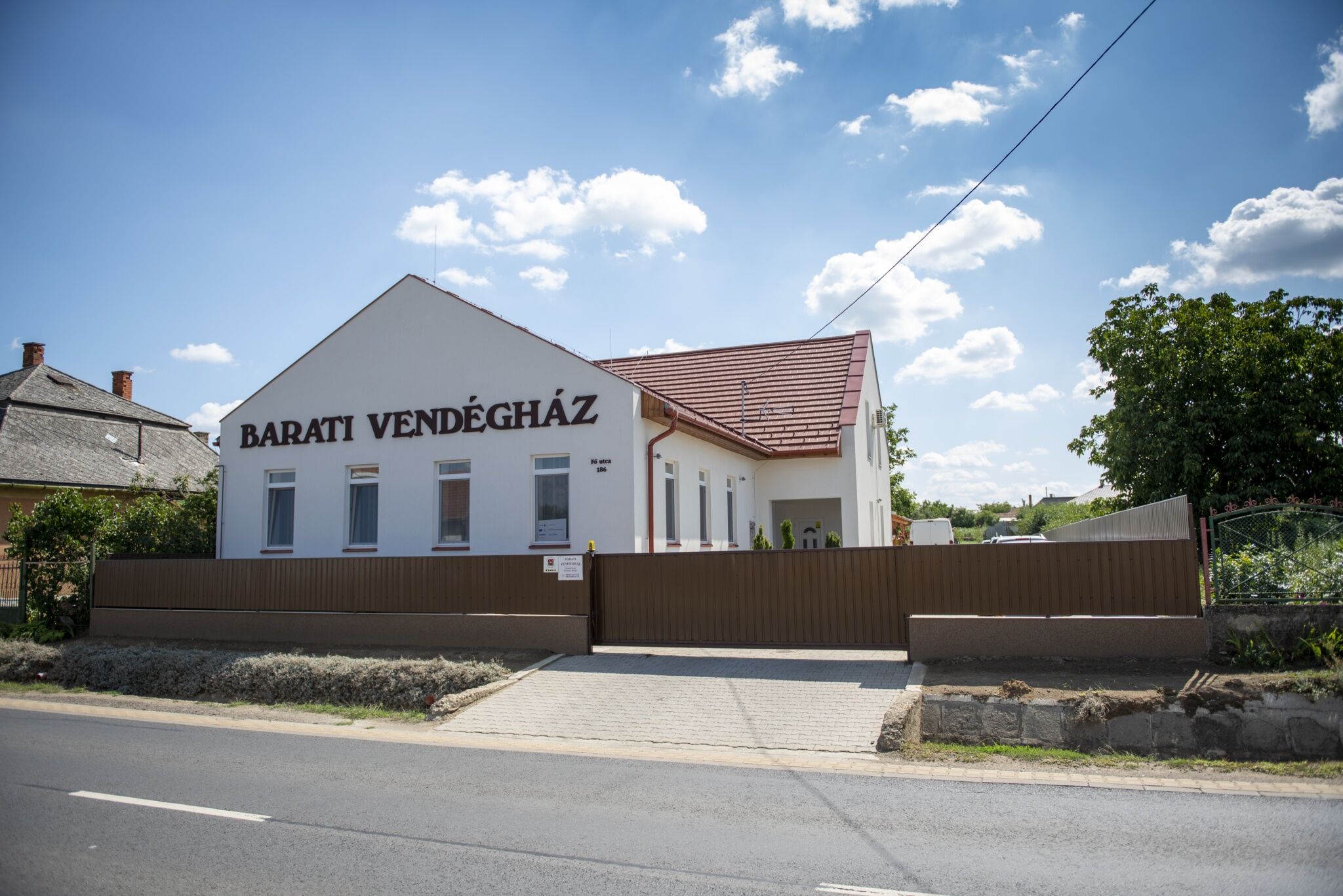 Barati Vendeghaz Kekcse