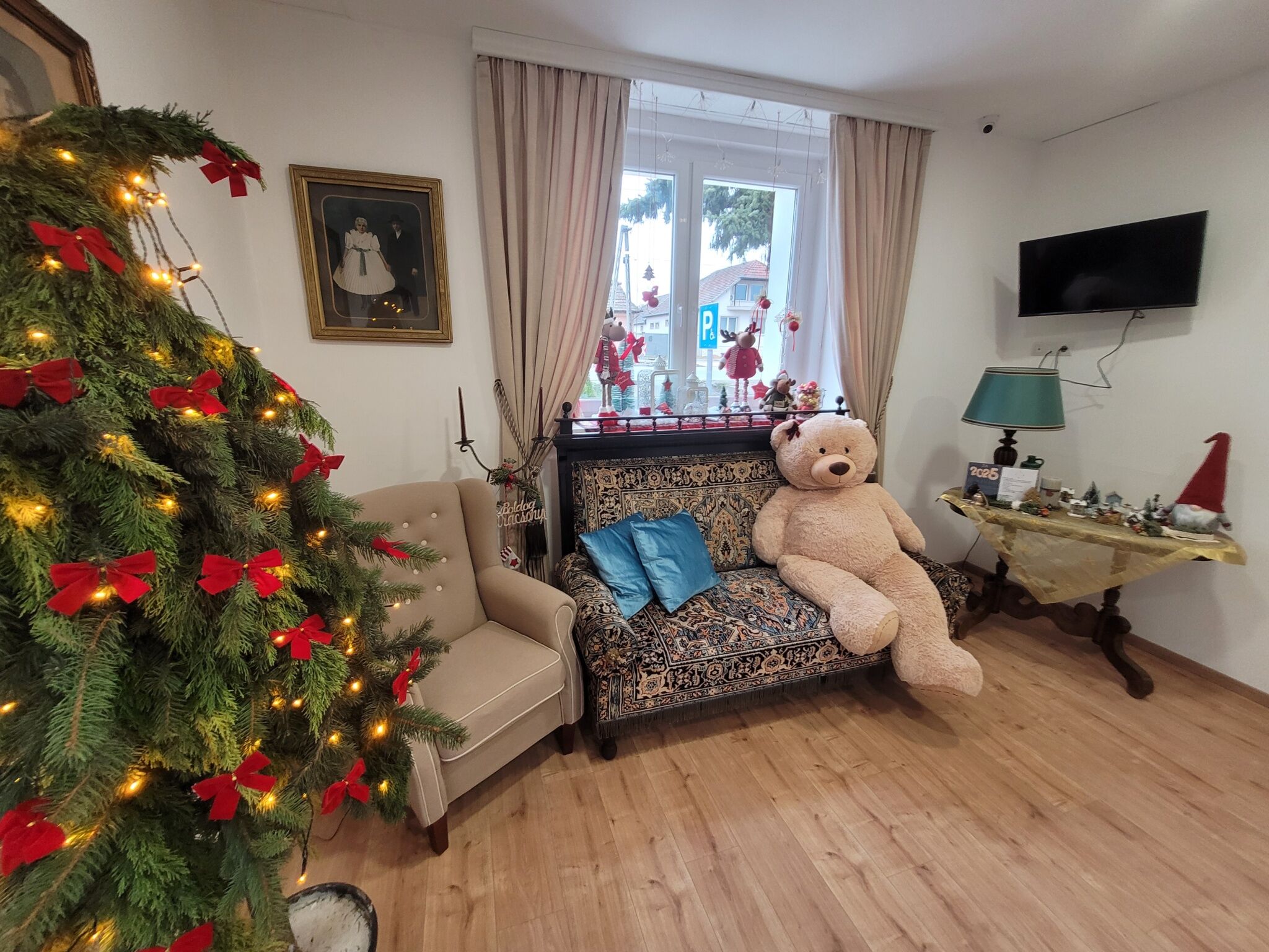 Svab Vendeghaz Cegledbercel