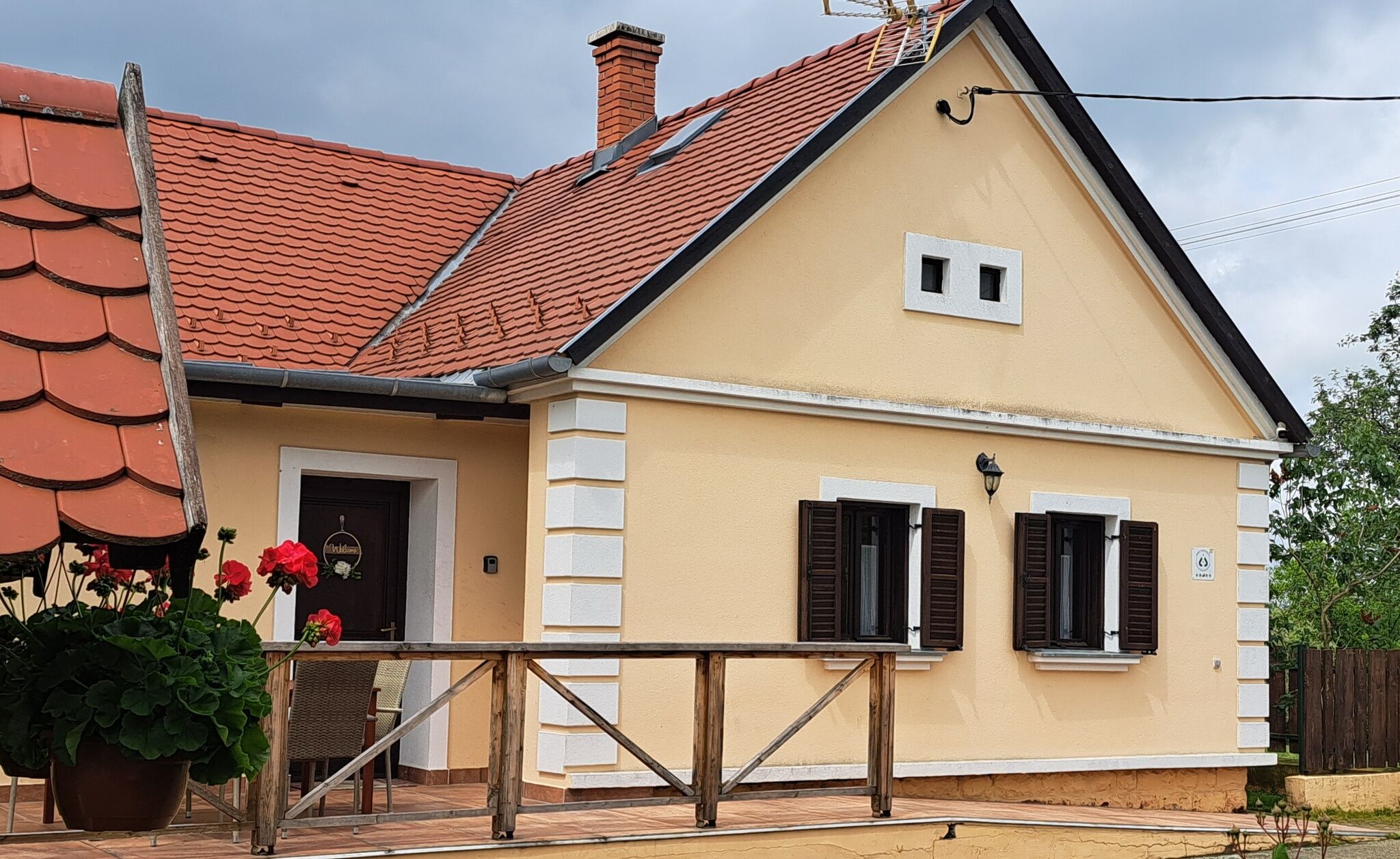 Gyumolcsliget Vendeghaz Csehimindszent