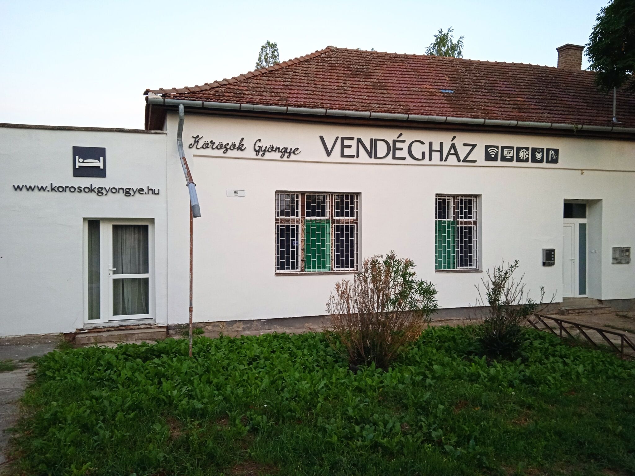 Korosok Gyongye Vendeghaz Korostarcsa