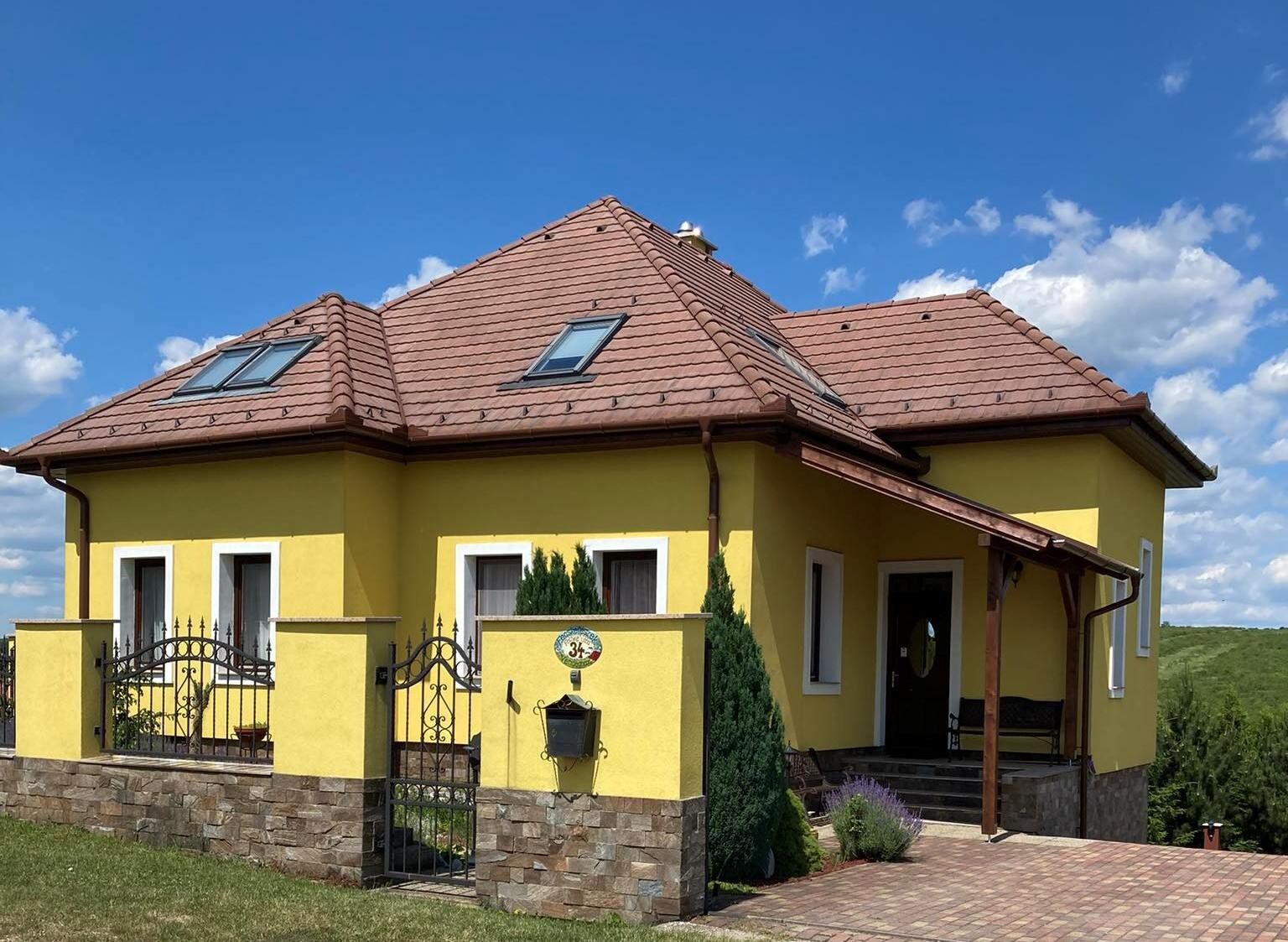 Fecskefeszek Vendeghaz Egerszalók