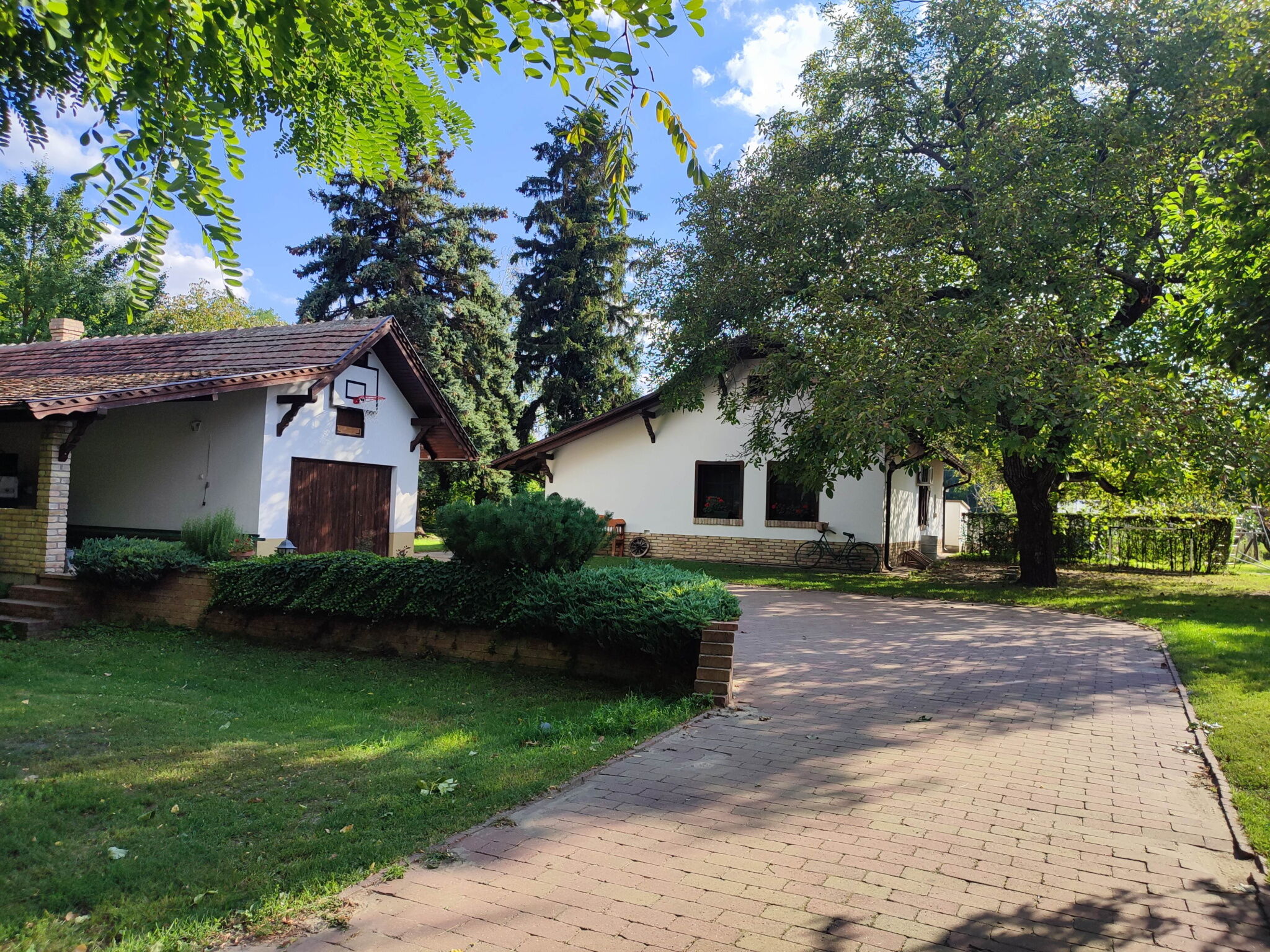Lassu Tanya Vendeghaz Nagykoros