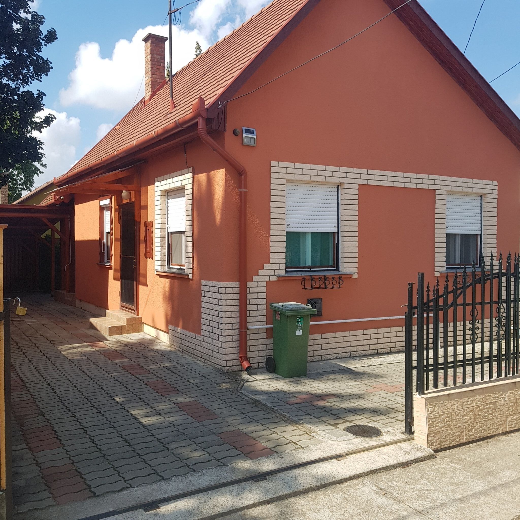 Evi Vendeghaz Hajduszoboszlo