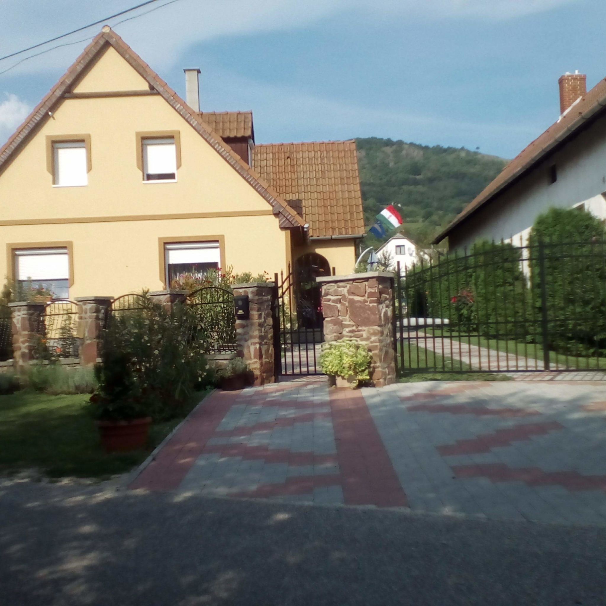 Kozma Bognar Vendeghaz Hegymagas