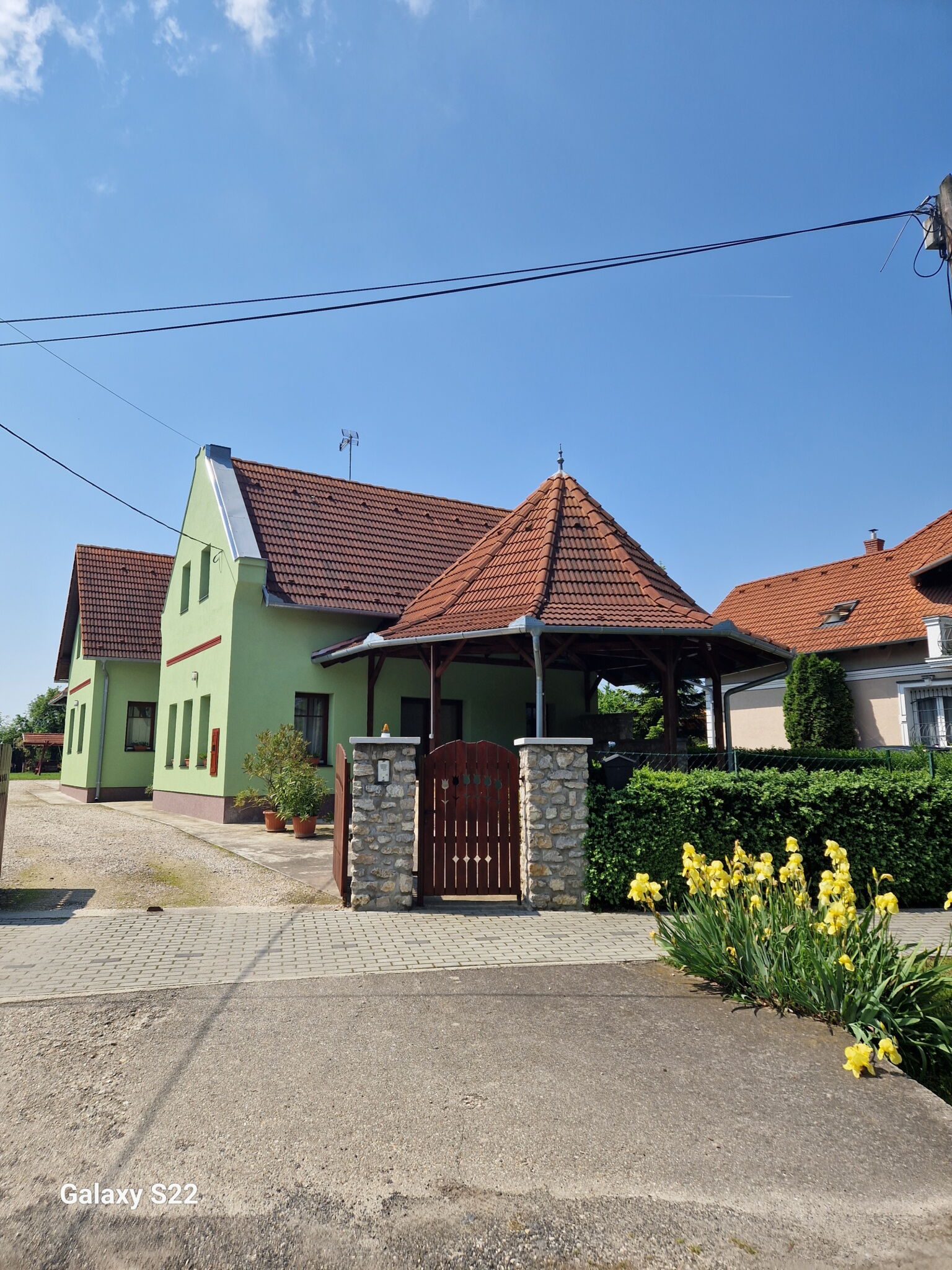 Arendas Vendeghaz Kehidakustany