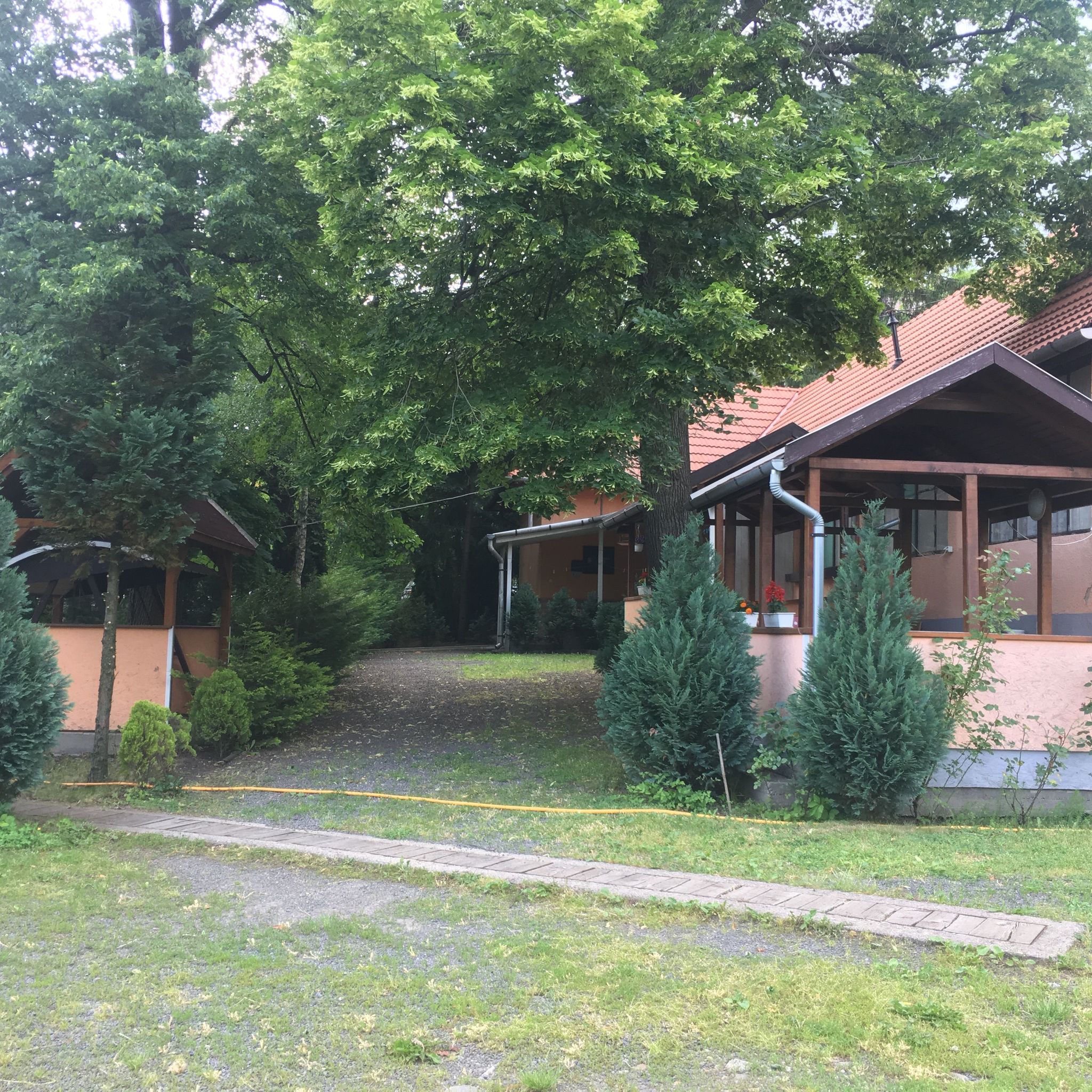 Benevar Vendeghaz Matrafured