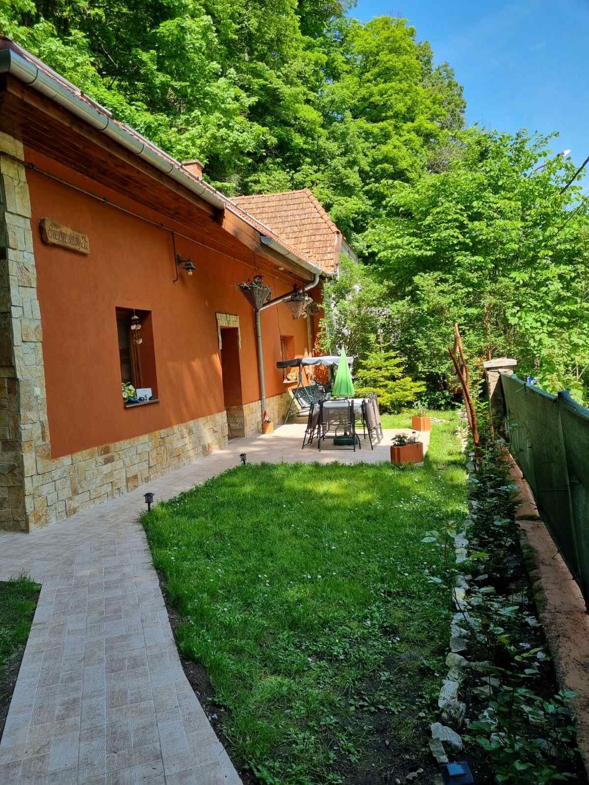 Tundererdo Vendeghaz Miskolc