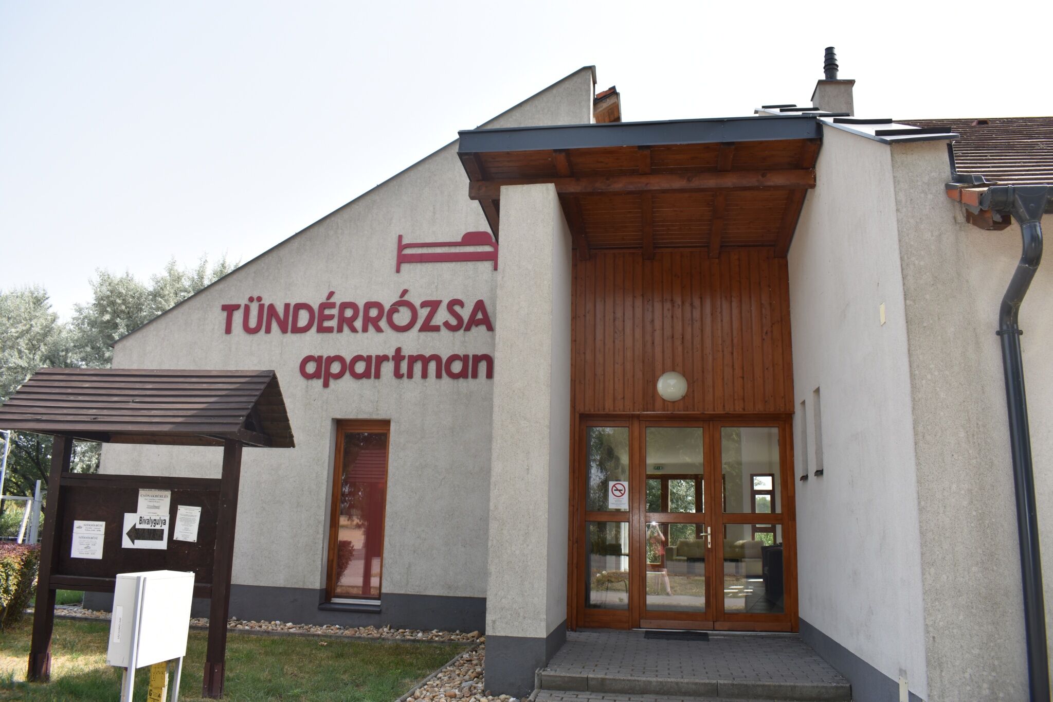 Tunderrozsa Vendeghaz Morahalom