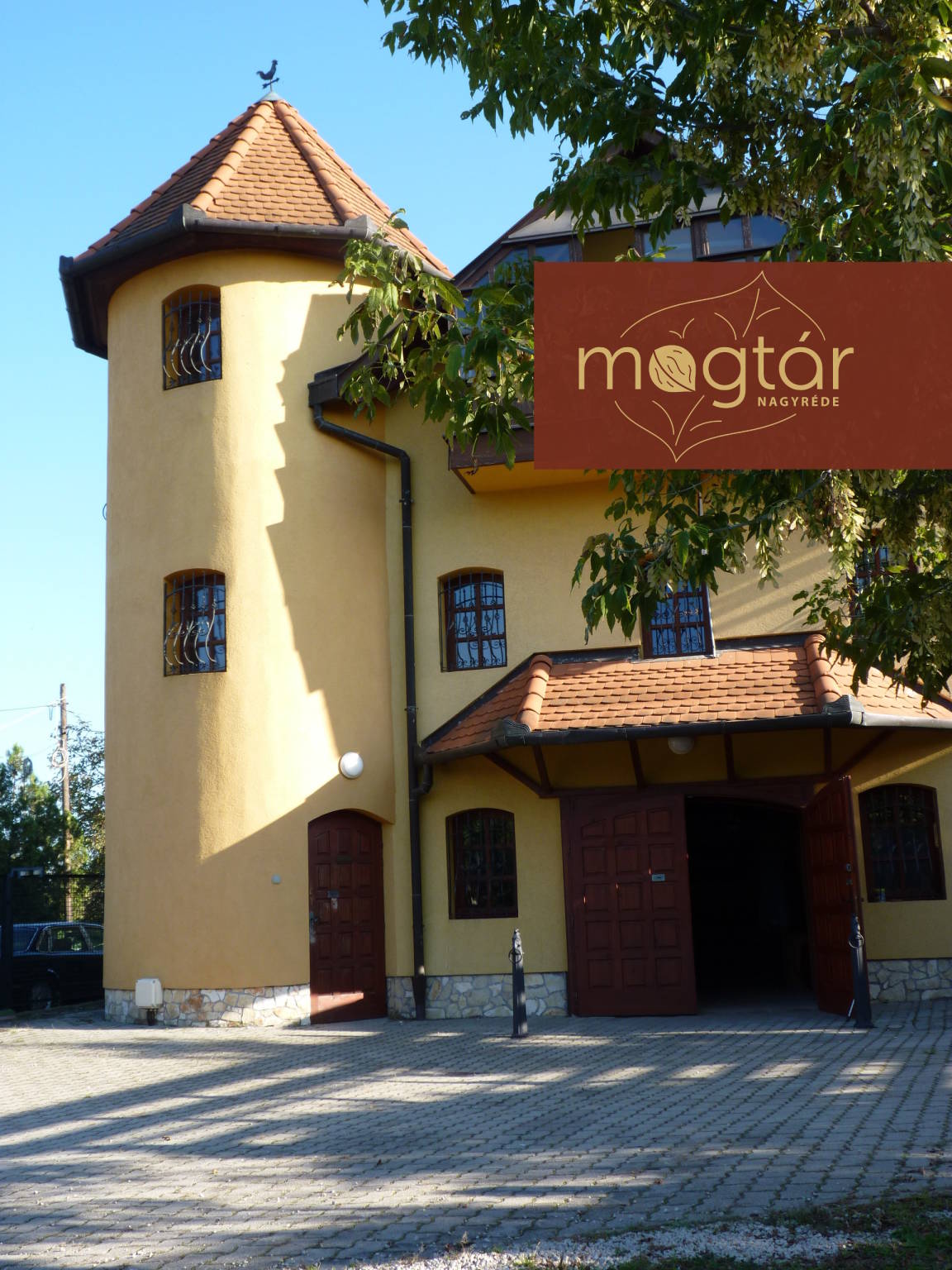 Magtar Vendeghaz Nagyrede
