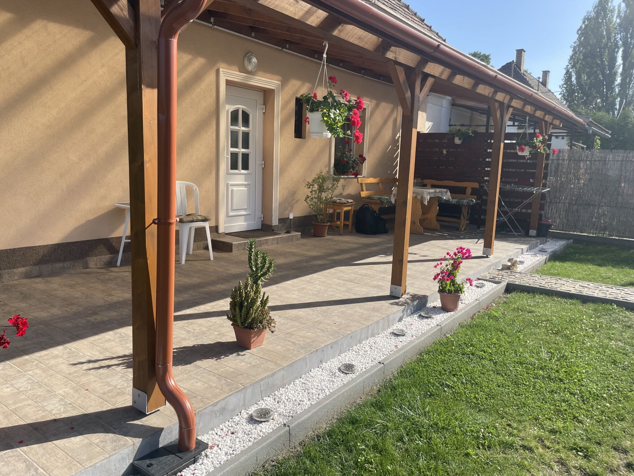 Ezustfenyo Vendeghaz Sarospatak