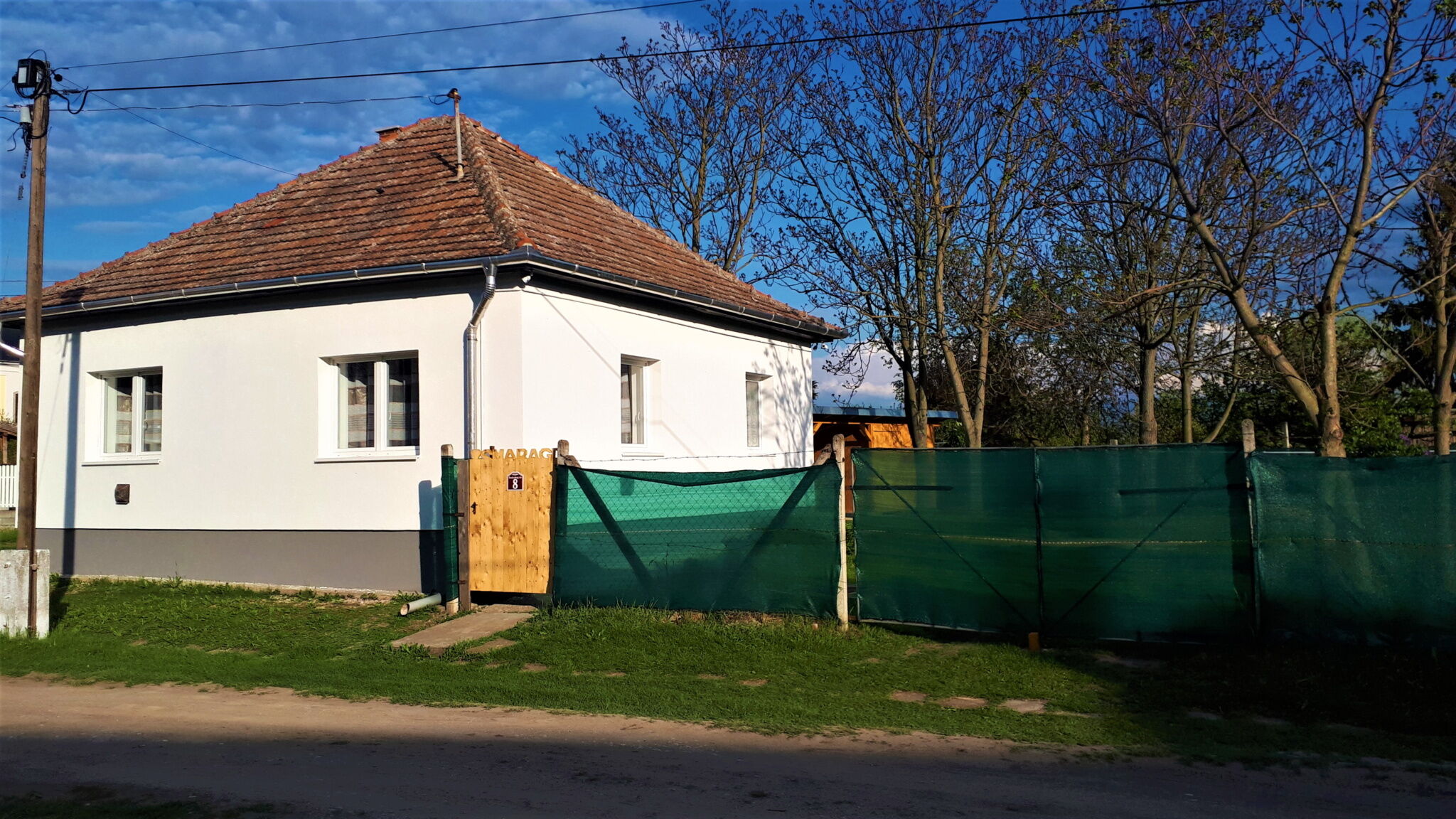 Smaragd Vendeghaz Sarud