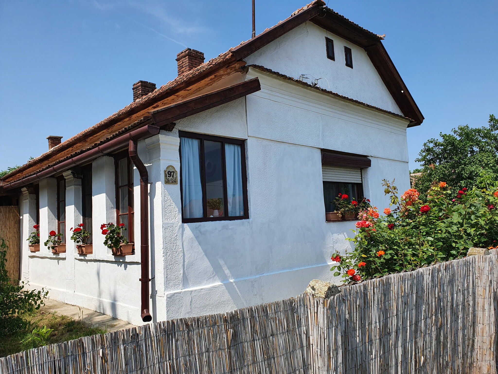 Tisza Tavi Kiserdo Vendeghaz Tiszaderzs