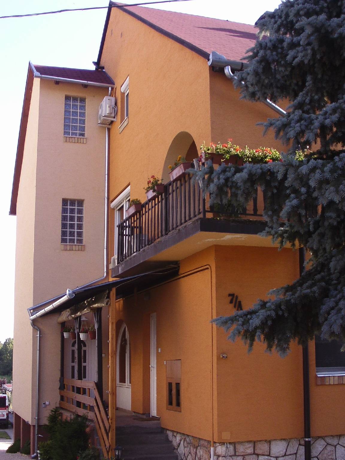 Weidl Vendeghaz Siklos