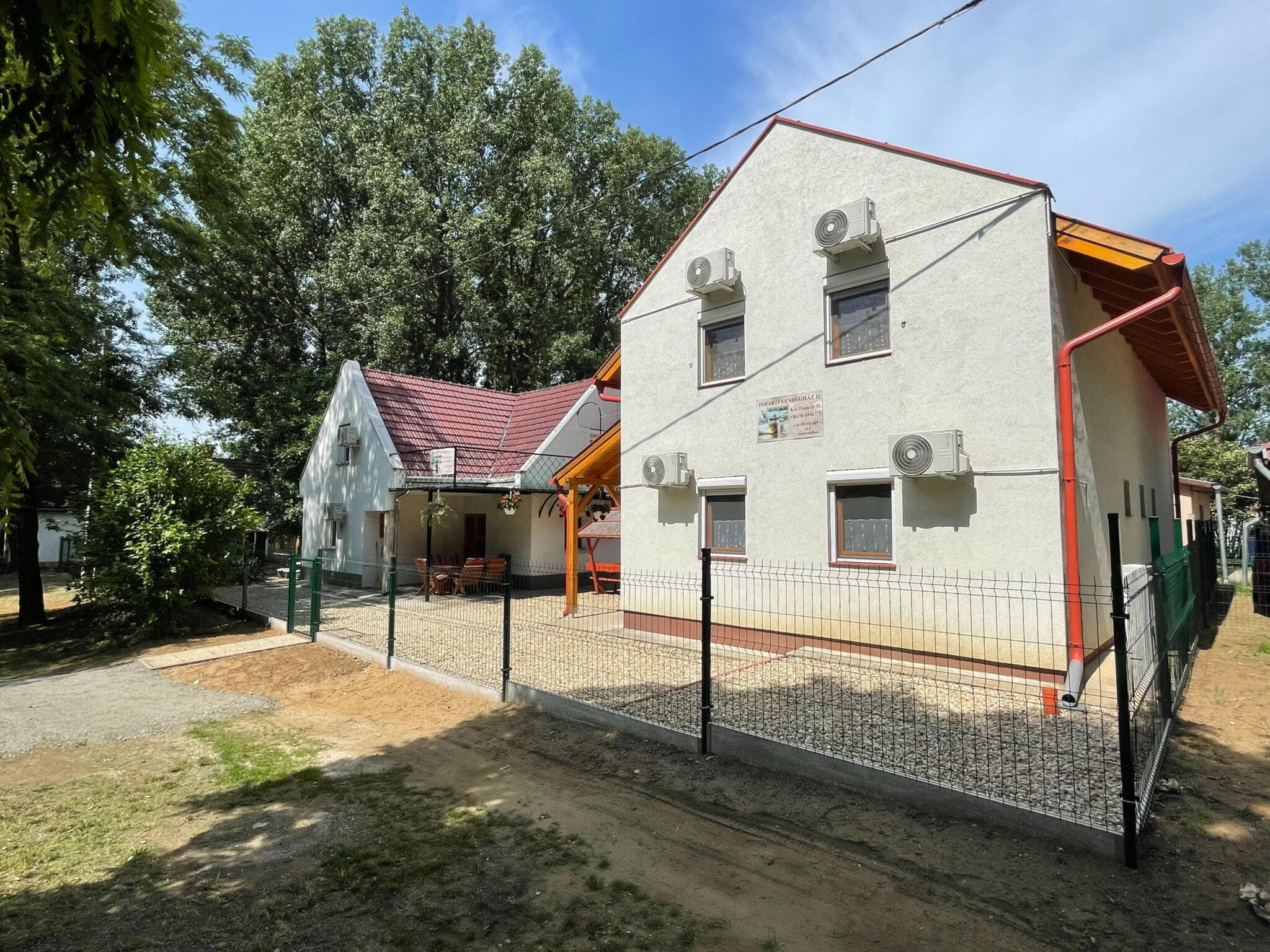 Toparti Vendeghaz Ii. Tiszafured